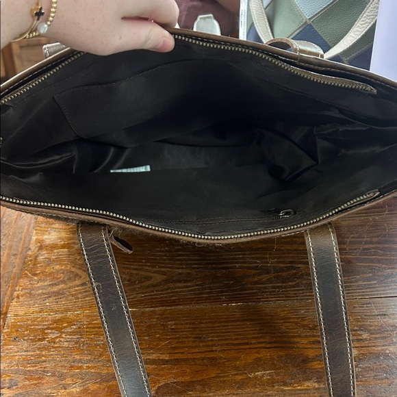 Sixtease Brown Cowhide Leather Tote Bag - Picture 6 of 10